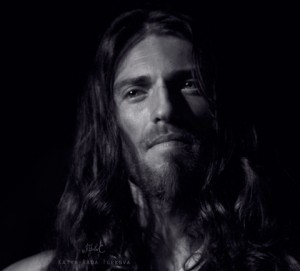 Estas Tonne Music